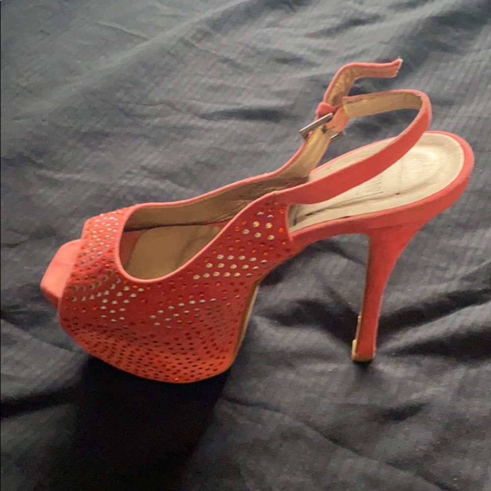 Platform Heel - Picture 3 of 3